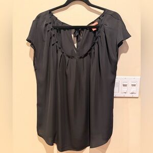 EUC Size XL Joe Fresh Women's Short Sleeve Tie-Back Blouse